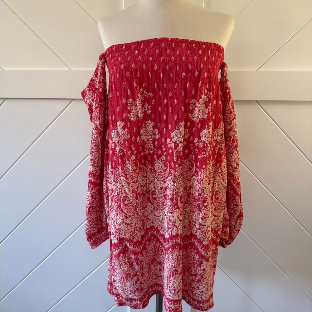 NWT Billabong Off-Shoulder Printed Dress with Attached Sleeves